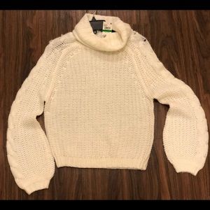NWT PLANET GOLD BALLOON SLEEVE SWEATER